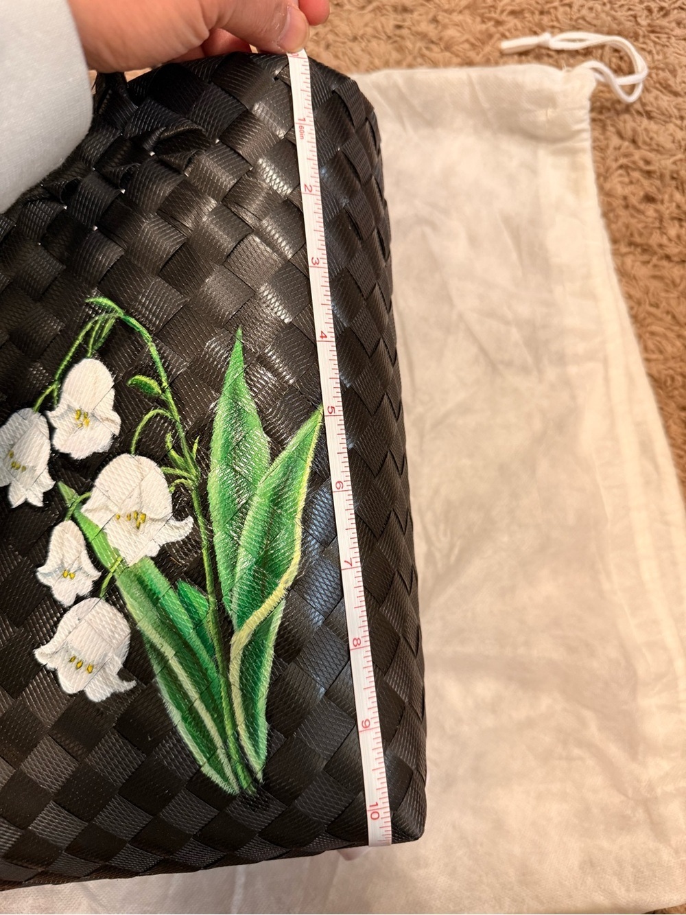 Habi at Pintura Floral Plastic Bayong Waterproof Tote Bag - Picture 2 of 7
